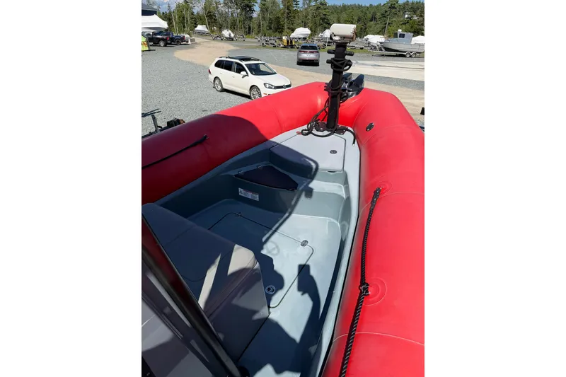 Slide: The Image of Zodiac Pro 750 2021 - 6