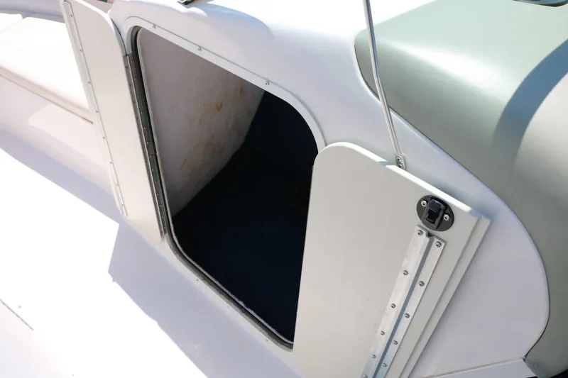 Slide: The Image of Chaparral 2330 Sport 1996 - 26
