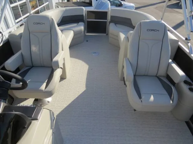 Slide: The Image of Coach Pontoons 243 RFC 2023 - 10
