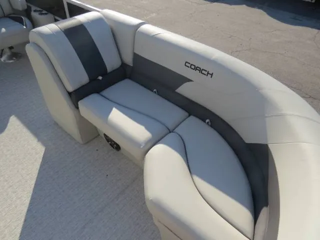 Slide: The Image of Coach Pontoons 243 RFC 2023 - 13