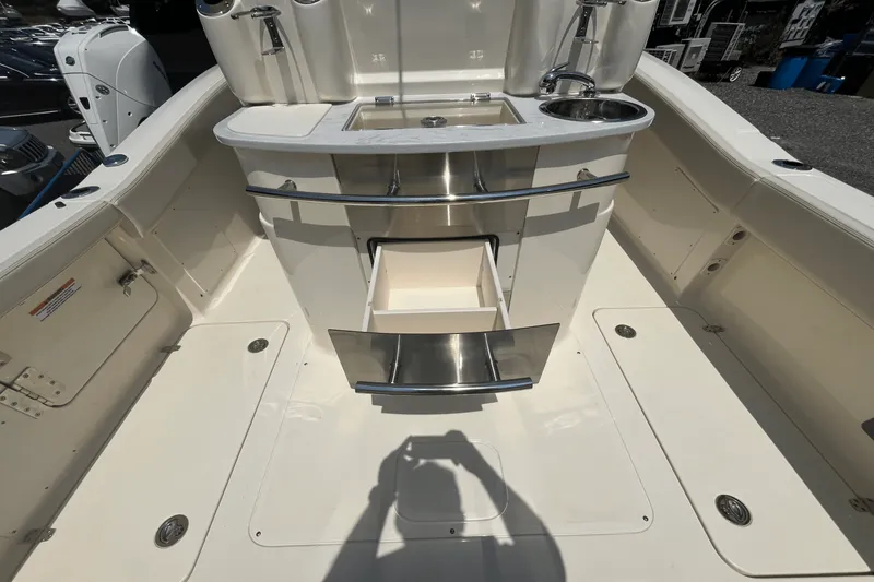 Slide: The Image of Scout 277 LXF 2025 - 7