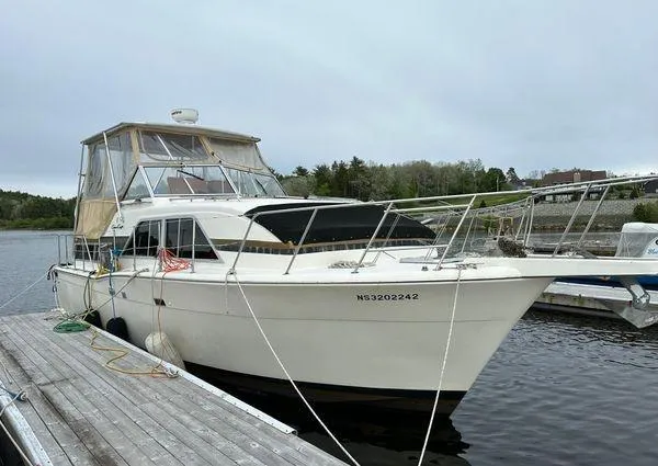 The Image of Chris-Craft 350 Catalina 1986 - 0