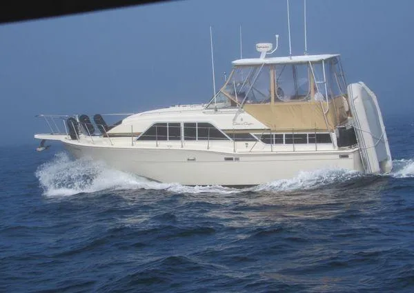 Slide: The Image of Chris-Craft 350 Catalina 1986 - 1
