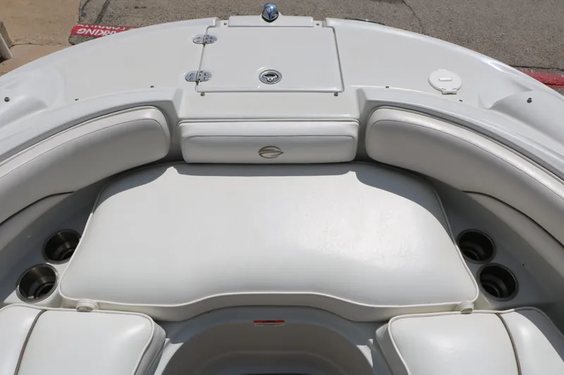 Slide: The Image of Crownline Boats 240 Ex 2006 - 24
