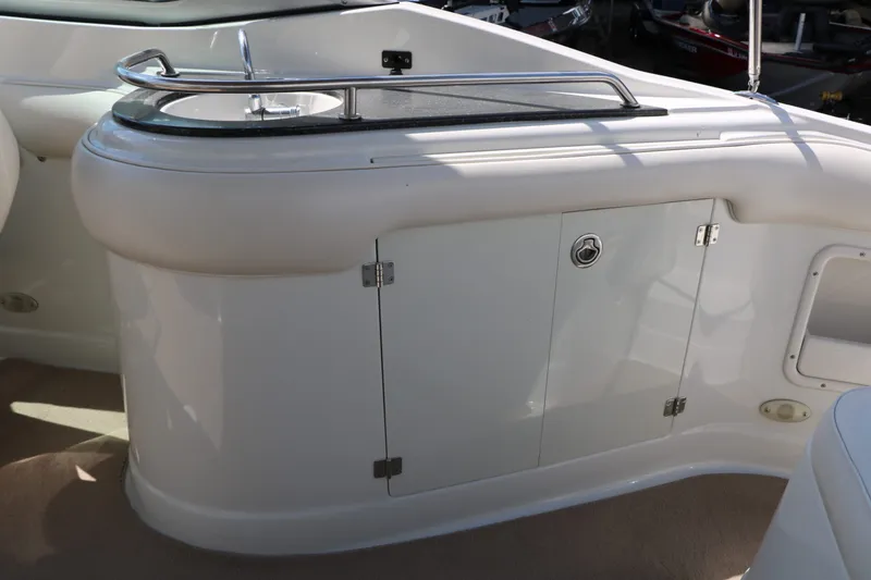 Slide: The Image of Crownline Boats 240 Ex 2006 - 27