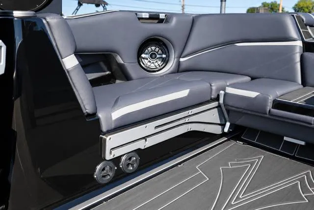 Slide: The Image of Supra SL 450 2023 - 12