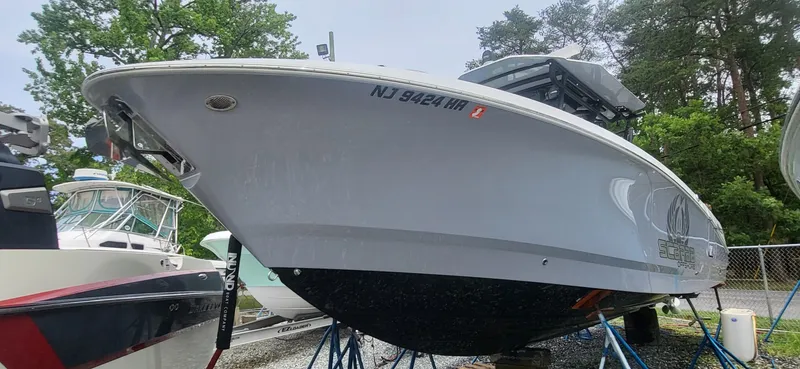 Slide: The Image of Wellcraft 302 Scarab 2023 - 17