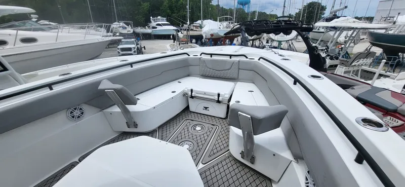 The Image of Wellcraft 302 Scarab 2023 - undefined