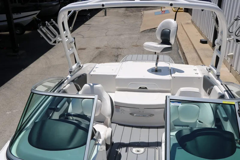 Slide: The Image of Chaparral 21 SSi Ski / Fish 2021 - 20