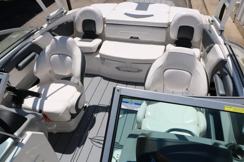 Slide: The Image of Chaparral 21 SSi Ski / Fish 2021 - 29