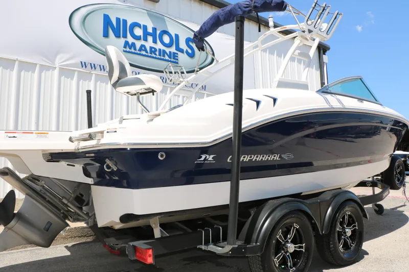 Slide: The Image of Chaparral 21 SSi Ski / Fish 2021 - 7