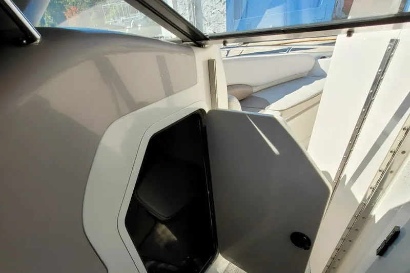 Slide: The Image of Regal 2500 LSR 2000 - 5