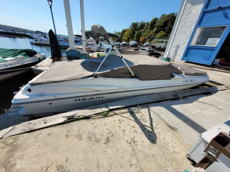 The Image of Regal 2500 LSR 2000 - 0
