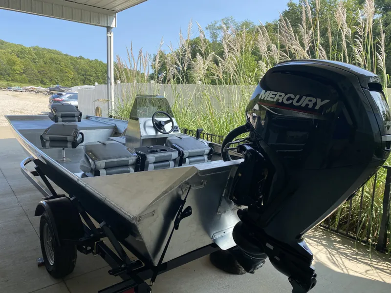 The Image of Southfork 1752 Jet Boat 2026 - 0