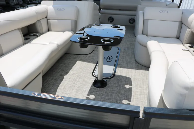 Slide: The Image of Harris Cruiser 230 2019 - 18