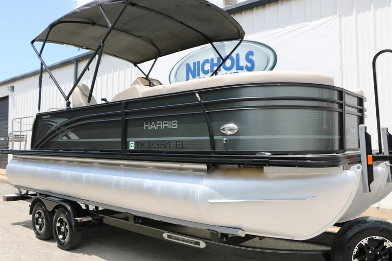 Slide: The Image of Harris Cruiser 230 2019 - 2