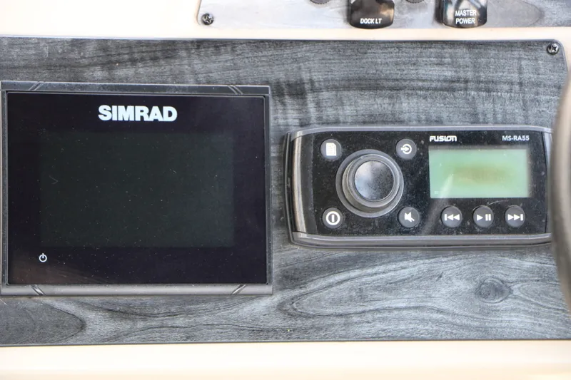Slide: The Image of Harris Cruiser 230 2019 - 32