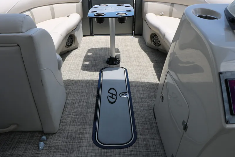 Slide: The Image of Harris Cruiser 230 2019 - 39