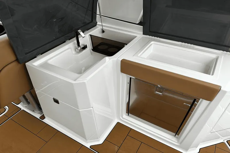 Slide: The Image of Aviara AV32 2024 - 15