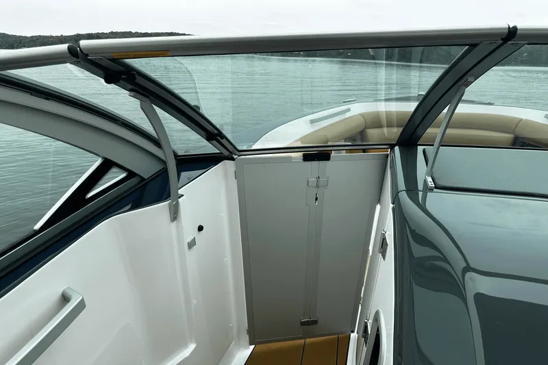 Slide: The Image of Aviara AV32 2024 - 32