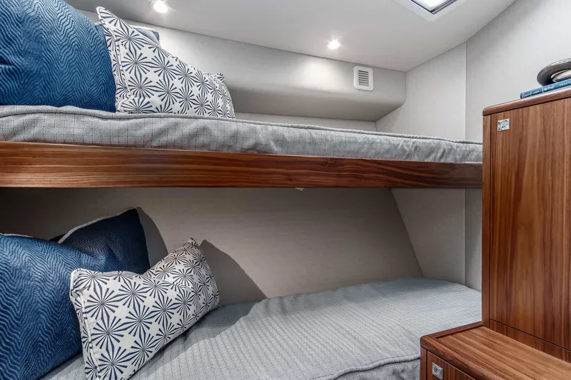 Slide: The Image of Hatteras 45 Express Sportfish 2019 - 45