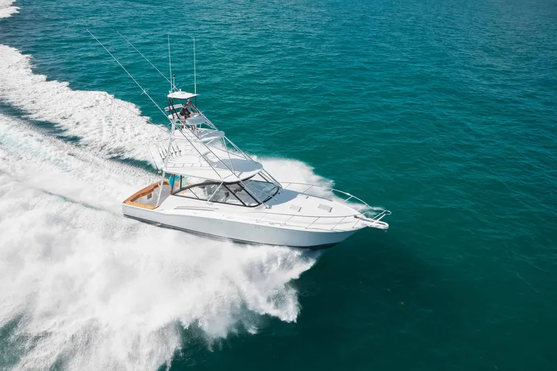 Slide: The Image of Hatteras 45 Express Sportfish 2019 - 9