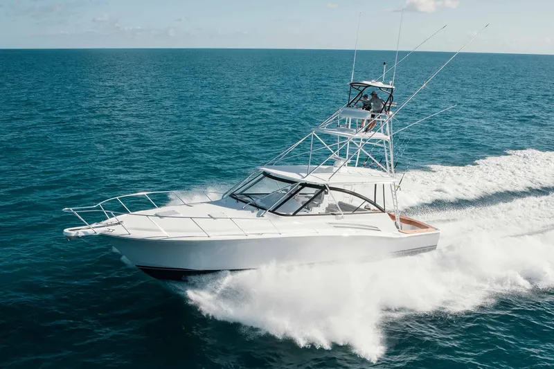 Slide: The Image of Hatteras 45 Express Sportfish 2019 - 10