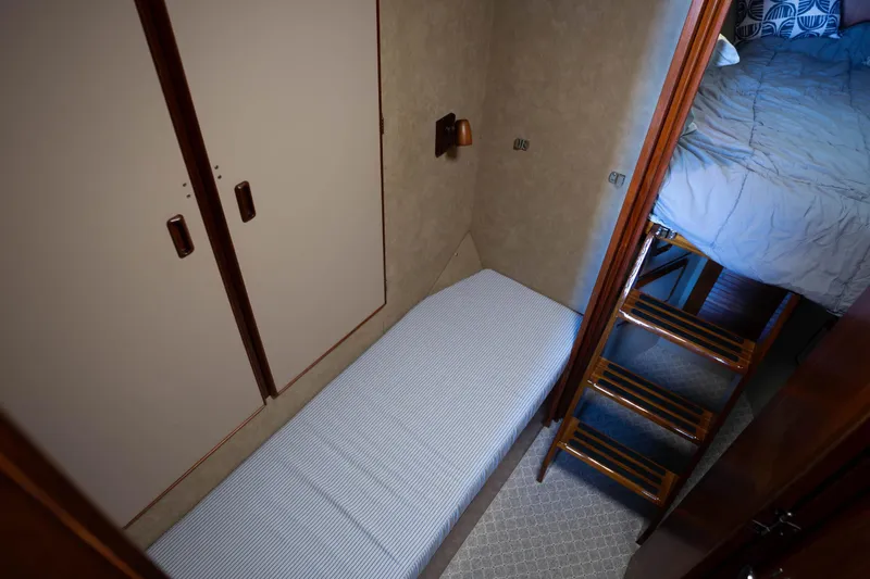 Slide: The Image of Bertram 35 Convertible 1984 - 26