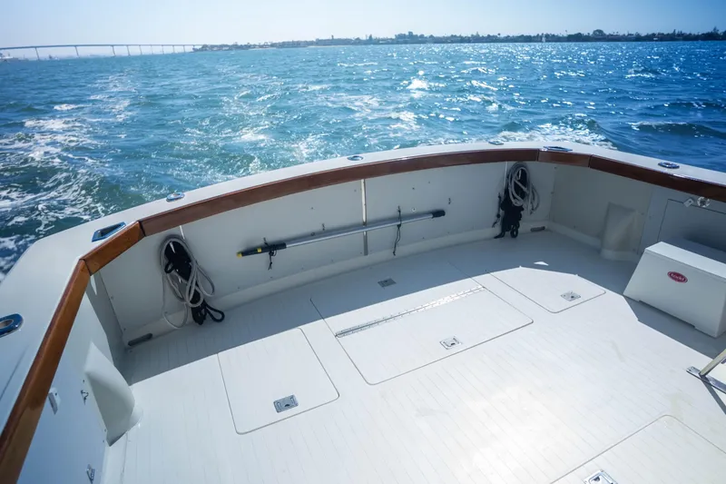 Slide: The Image of Bertram 35 Convertible 1984 - 9