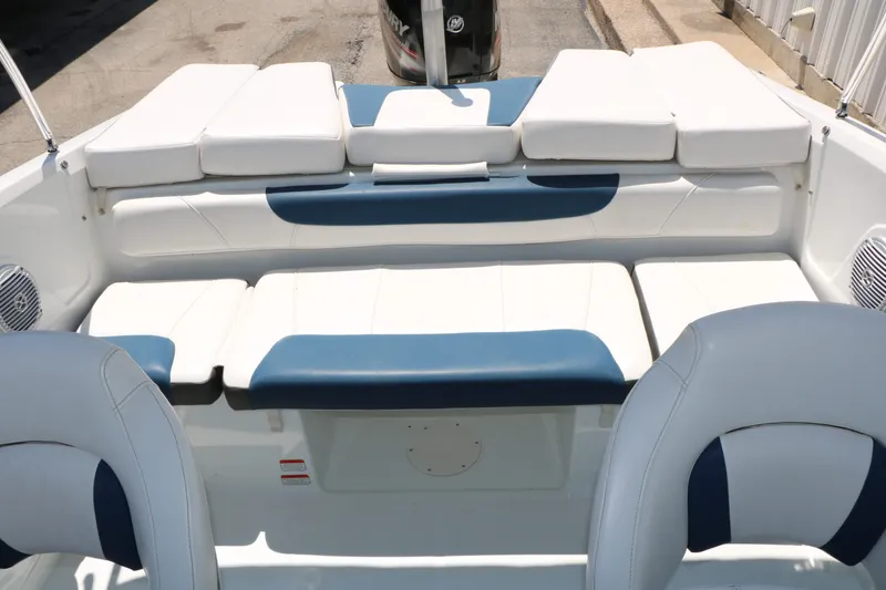 Slide: The Image of Tahoe 450TF 2018 - 31