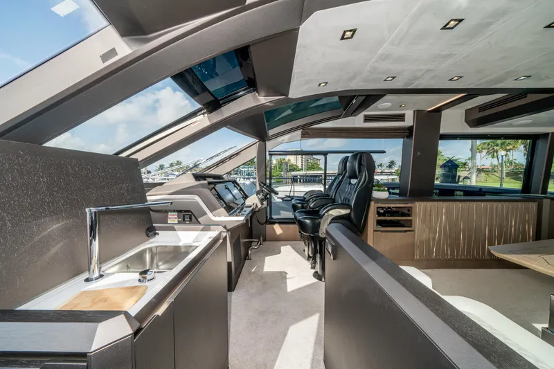 Slide: The Image of Galeon 640 FLY 2019 - 19
