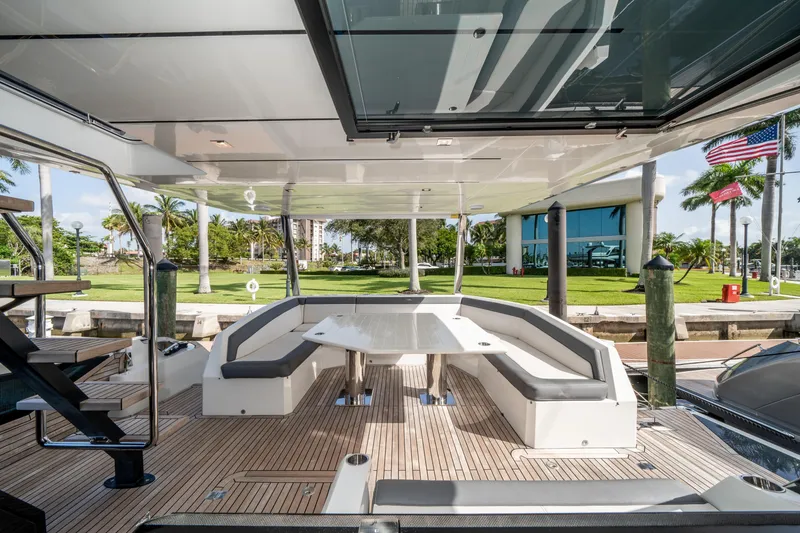 Slide: The Image of Galeon 640 FLY 2019 - 34