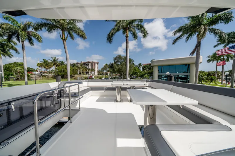 Slide: The Image of Galeon 640 FLY 2019 - 43