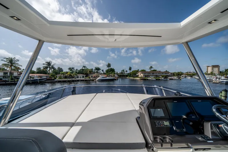 Slide: The Image of Galeon 640 FLY 2019 - 52