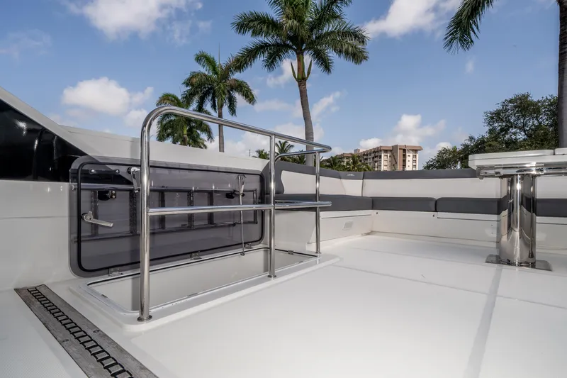 Slide: The Image of Galeon 640 FLY 2019 - 53