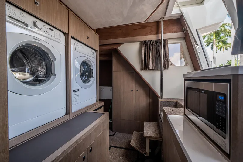 Slide: The Image of Galeon 640 FLY 2019 - 55