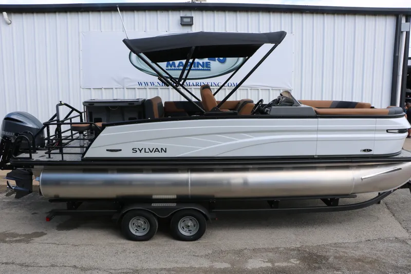 Slide: The Image of Sylvan L3 DLZ Bar Platinum Edition Tri-Toon 2026 - 18
