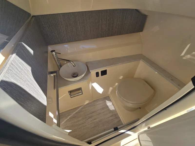 Slide: The Image of Scout 277 Dorado 2025 - 15