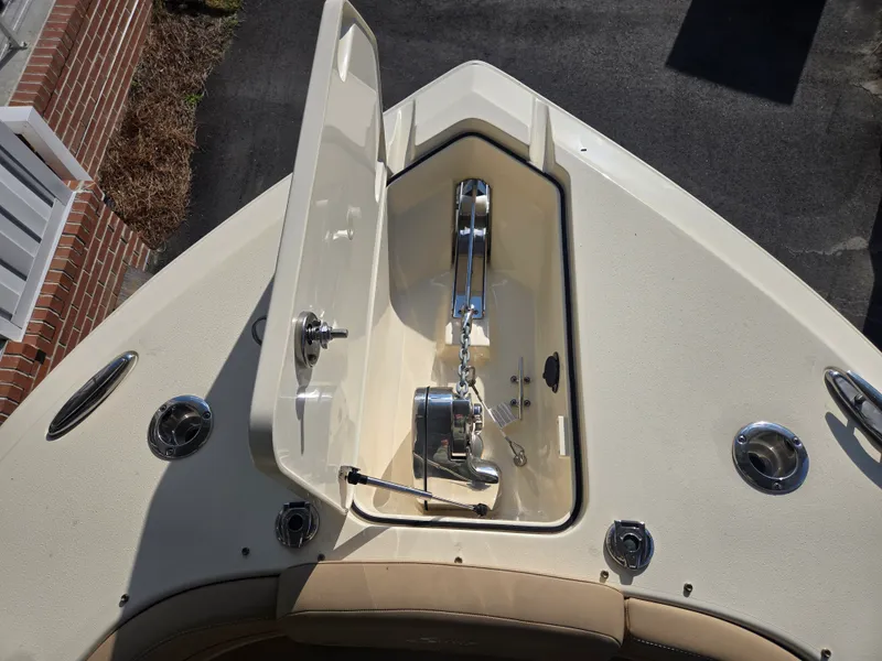 Slide: The Image of Scout 277 Dorado 2025 - 20