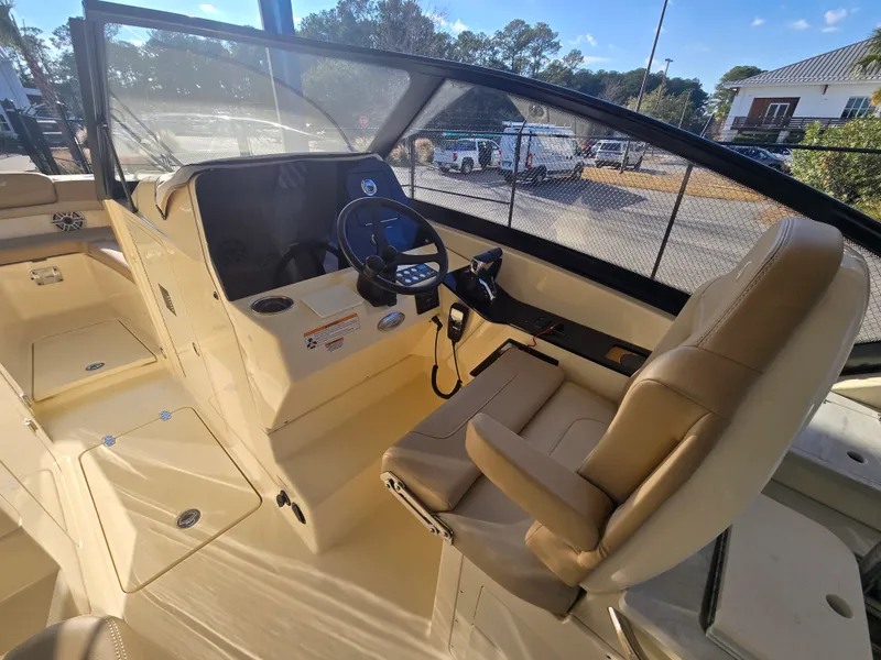 Slide: The Image of Scout 277 Dorado 2025 - 12
