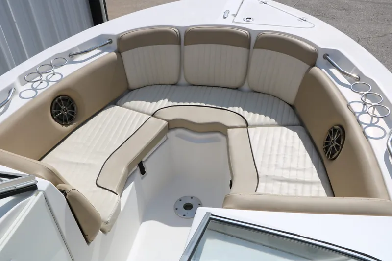 Slide: The Image of Sea Fox 226 Traveler 2017 - 12