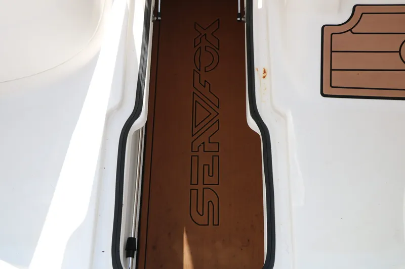 Slide: The Image of Sea Fox 226 Traveler 2017 - 26