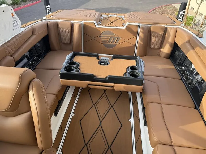 Slide: The Image of Malibu M230 2026 - 20