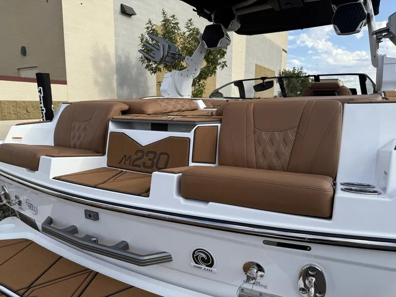 Slide: The Image of Malibu M230 2026 - 22