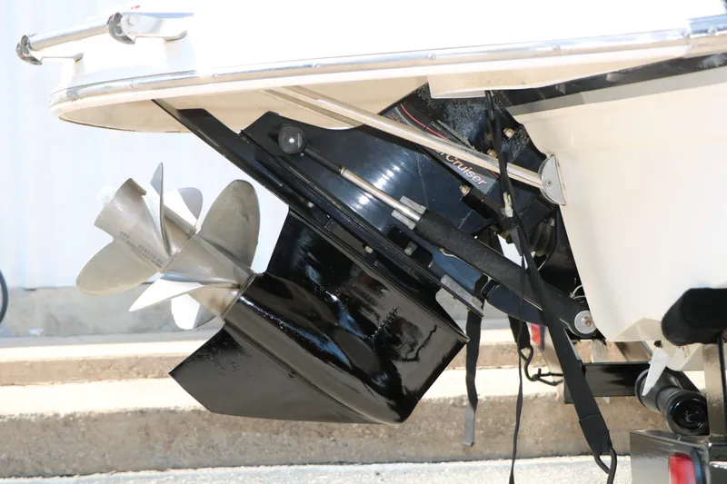 Slide: The Image of Chaparral 254 Sunesta 2005 - 15