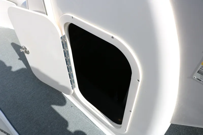 Slide: The Image of Chaparral 254 Sunesta 2005 - 42