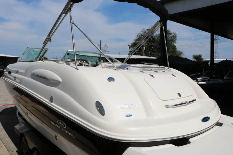 Slide: The Image of Chaparral 254 Sunesta 2005 - 8