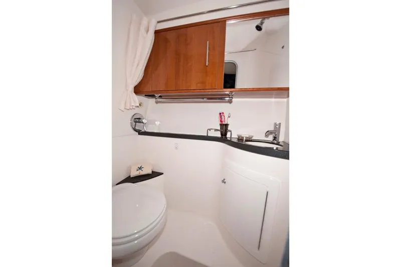 Slide: The Image of Regal 28 Express 2013 - 36