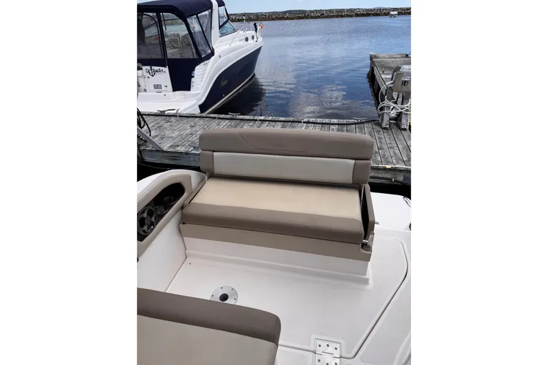 Slide: The Image of Regal 28 Express 2013 - 19