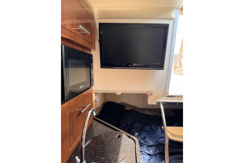 Slide: The Image of Regal 28 Express 2013 - 35